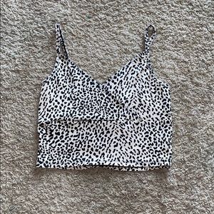 crop cheetah tank top brand new never worn